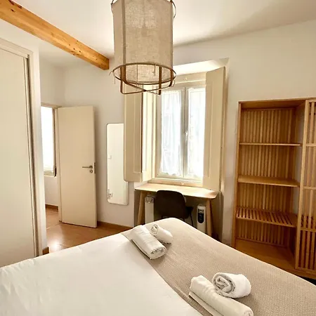 Rsrc New Ac & Bright 1br Lissabon